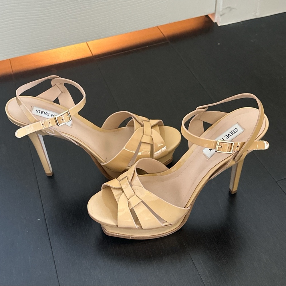 Steve madden women’s shoes beige size 10
